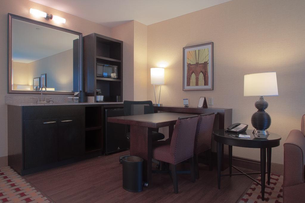 Embassy Suites Columbus - Airport Exterior foto